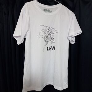 進撃の巨人 リヴァイ Tシャツ