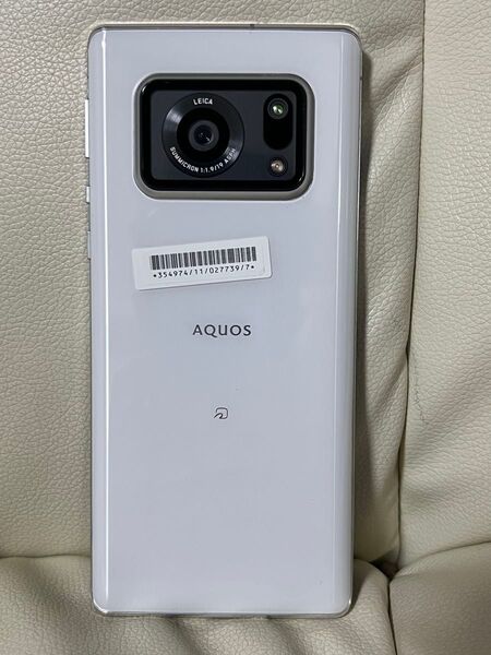 極上品 AQUOS R6 ホワイト SIMフリー A101SH