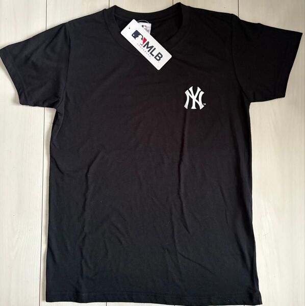 新品 Mサイズ MLB ヤンキース 半袖Tシャツ インナー 黒