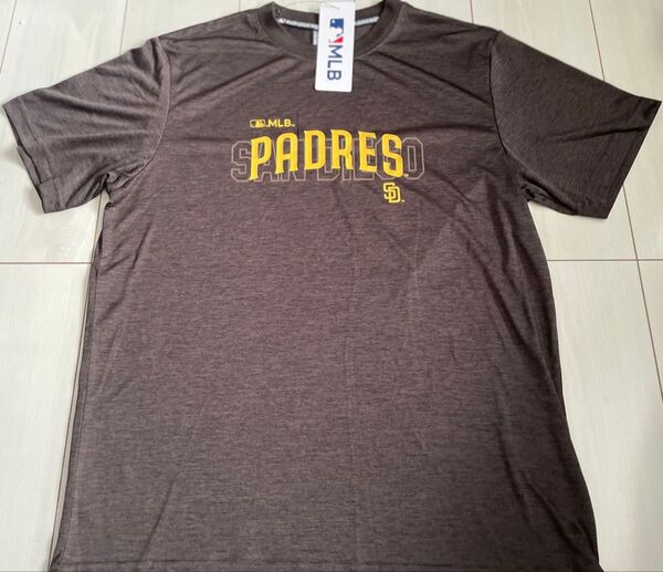 新品 大きいサイズ 3L MLB パドレス 半袖ロゴTシャツ メッシュ