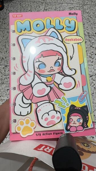 MOLLY Peekaboo 1/8 Action Figure POPMART