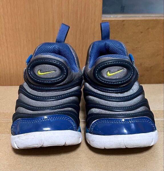 NIKE ダイナモフリー キッズスニーカー グレー×ブルー