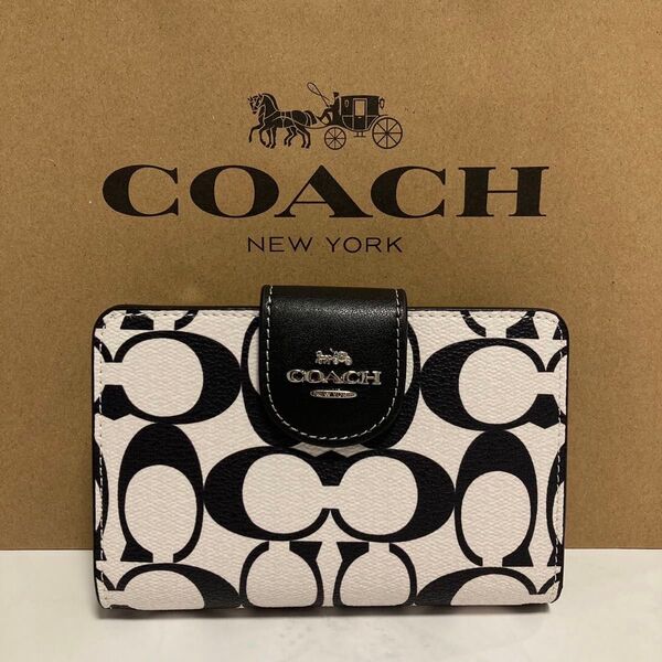 新品 COACH 長財布 コーチ 二つ折り財布 レディース メンズ シグネチャー ブラック ホワイト モノトーン