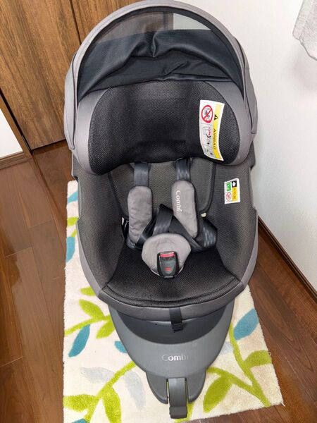 【美品】コンビ ザエス チャイルドシート エッグショック Combi THE S ISOFIX 元取扱説明書&インナーシート付属