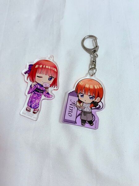 五等分の花嫁 アクリルキーホルダー 中野二乃 2点セット
