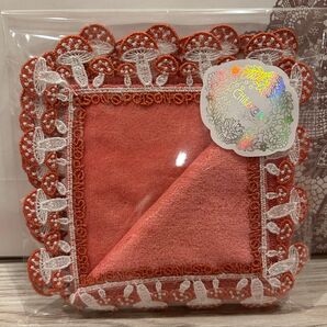 新品未開封 近沢レース タオルハンカチ 毒きのこ コーラルピンク 限定色 ポイズン