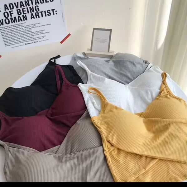 授乳ブラ