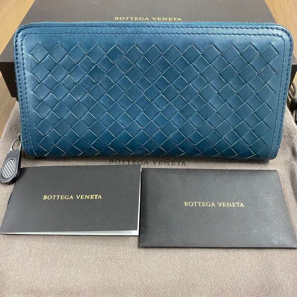 新品同様!現行 ボッテガヴェネタ 長財布 イントレチャート ラウンドファスナー BOTTEGA VENETA