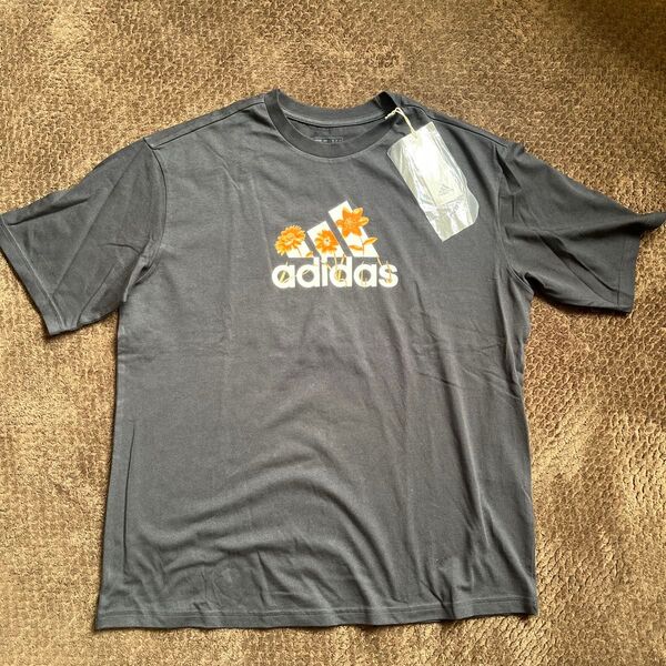 adidas Tシャツ