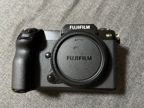 FUJIFILM GFX 50S II