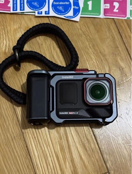 Insta360 ACE Pro 2 & Xplore Grip Kit ストリート撮影キット