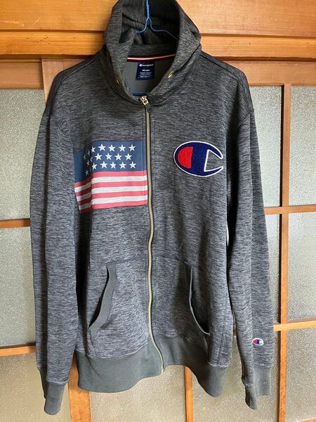 チャンピオン Champion パーカー グレー スウェット XL 長袖 ジップアップ リバースウィーブ