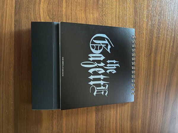 the GazettE 2022年卓上カレンダー ガゼット