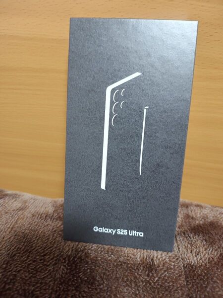 ◎新品未開封品◎Samsung GALAXY S25 Ultra 512GB ブラック SM-S9380 香港版