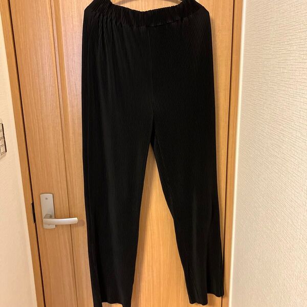 セルフカットプリーツパンツ 黒