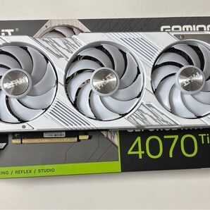 【美品】Palit GeForce RTX 4070 Ti SUPER White OC
