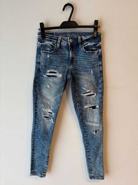 【美品】 AMERICAN EAGLE ダメージデニム スーパーストレッチ