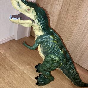 恐竜王ティラノサウルスR/C 迫力ある声 赤く光る目リモコン ダイナソー おもちゃ ラジコン フィギア バンダイ