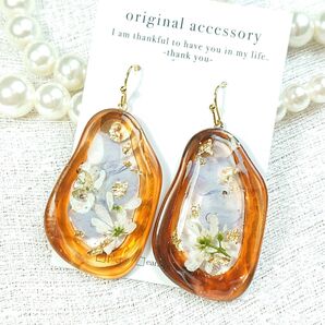#3804/ハンドメイド押し花ドライフラワーレジンピアス