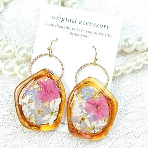 #3805/ハンドメイド押し花ドライフラワーレジンピアス