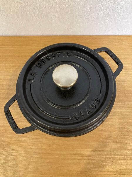 ストウブ ココット ラウンド 旧型 16 ブラック BLACK 鍋 staub COCOTTE フランス製