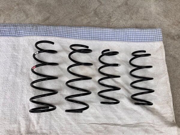 アルトワークス HA36S 2WD用 純正スプリング