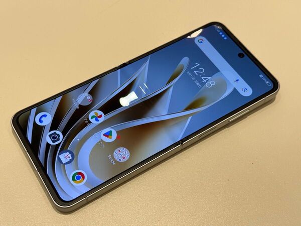Libero Flip A304ZT ホワイト SIMフリー、動作確認済み! 訳あり品