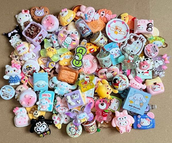 デコパーツ100個以上 まとめ売り