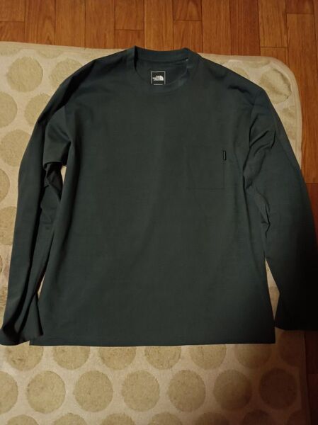 THE NORTH FACEノースフェイス エアリーリラックス 長袖Tシャツ スプルースグリーン Lサイズ