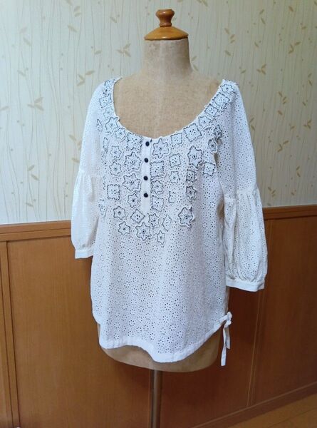 BCBG MAXAZRIA コットン100% ブラウス オフホワイト レース