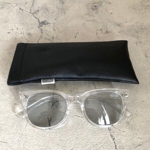 【 新作】SEVENTY FOUR セブンティーフォー サングラス クリア×ライトグレー 新品 ウェリントン型