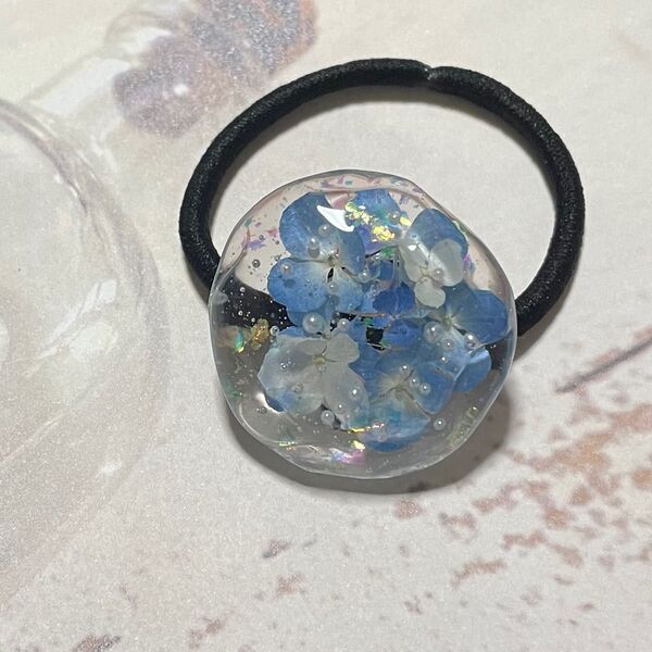 紫陽花でこぼこヘアゴム① 楕円 ハンドメイド レジン