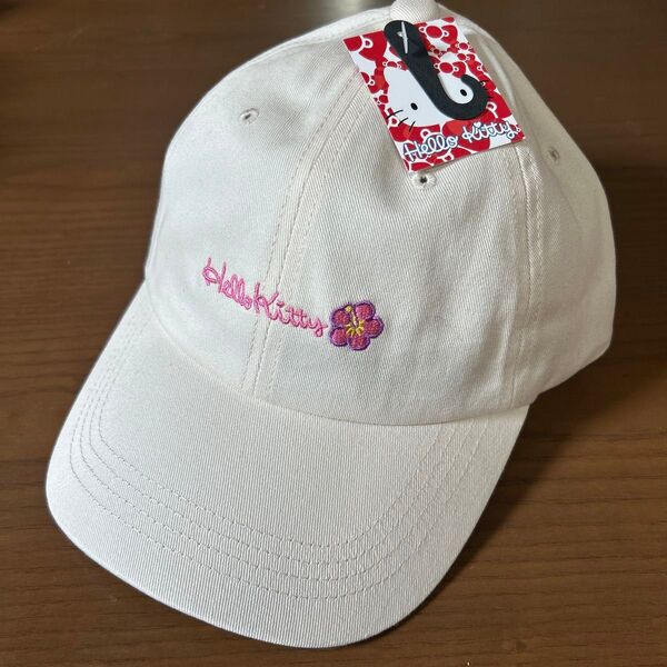 ハローキティ キャップ 帽子 刺繍ロゴ入り 新品 未使用