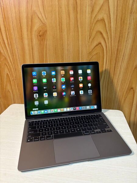 Macbook Air M1/16GB/1T/バッテリー最大98%/スペースグレイ。