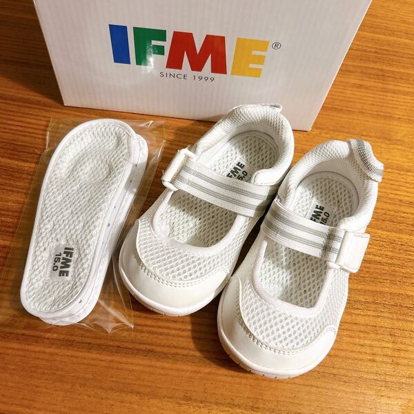 IFME キッズシューズ 上履き 白 15cm 中敷きあり