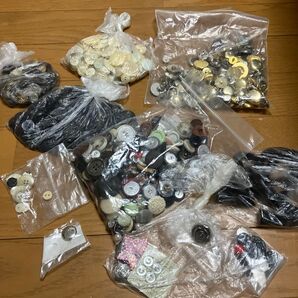 ボタンまとめ売り