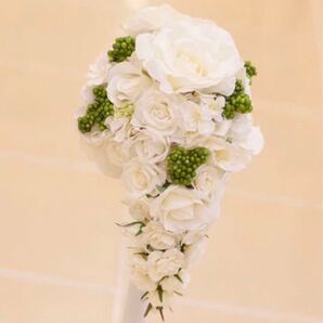 アーティフィシャルフラワーブーケ ウェディングブーケ ティアドロップ ローズ ホワイト 前撮り 結婚式