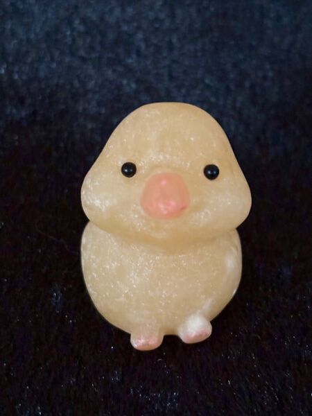 かわいい天然石ヒヨコ(アヒル)の置物 カルサイト 癒し