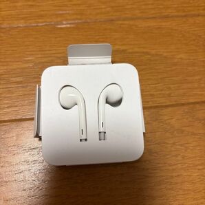 Apple 純正 イヤホンライトニング iPhone 有線イヤホン