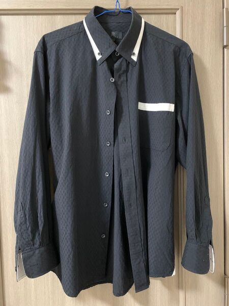 美品 Lサイズ綿100% FULL HOUSE homme 黒長袖シャツ ブラック メンズ