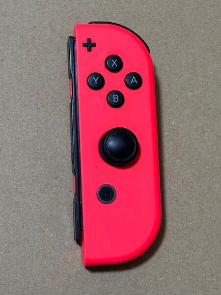Nintendo Switch Joy-Conジョイコン R ネオンレッド ニンテンドー スイッチ