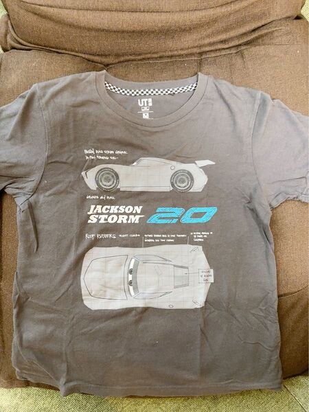 ユニクロ カーズ ジャクソンストーム UT Tシャツ 半袖 130cm