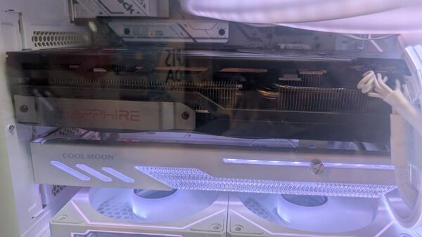 SAPPHIRE Radeon RX 7900 XTX PULSE