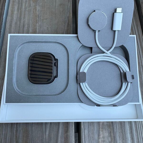★美品★Apple Watch Ultra2 Black Titanium