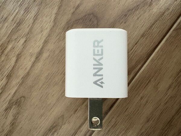 Anker PowerPort III Nano 20W (PD 充電器 20W USB-C 超小型急速充電器)