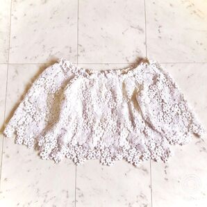 極美品 ZARA コットン100 レーストップス インナー付 オフショルダー M レース