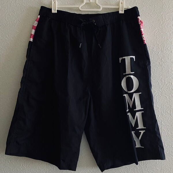 TOMMY サーフパンツ メンズ水着 スイムウェア ボードショーツ 黒 Lサイズ トミーヒルフィガー
