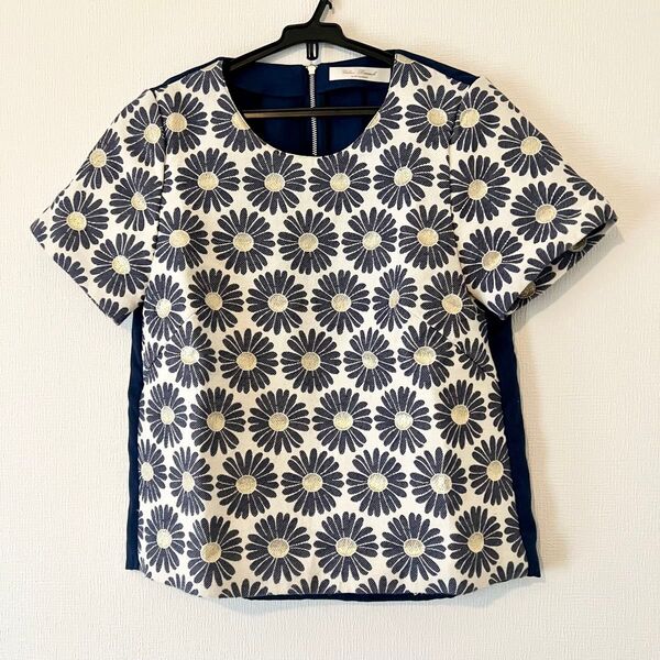 【アーバンリサーチ 】花柄 urban research カットソー オフィスカジュアル 半袖Tシャツ 半袖カットソー トップス