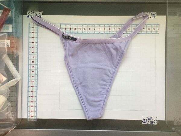 中学生高校生むけのシンプルなTバックМサイズ(パープル)