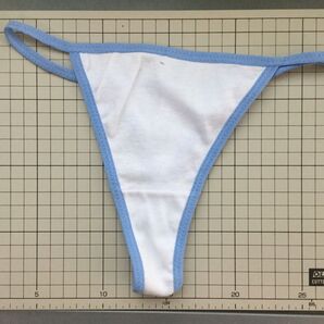 中学生高校生むけのシンプルな厚手のTバックМサイズ(白生地にブルー紐)